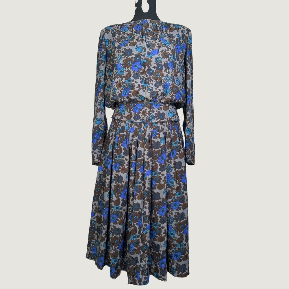 Valentino Miss V Skirt Set 100% Silk Women 8 Blue Brown Floral Pleated Vintage
